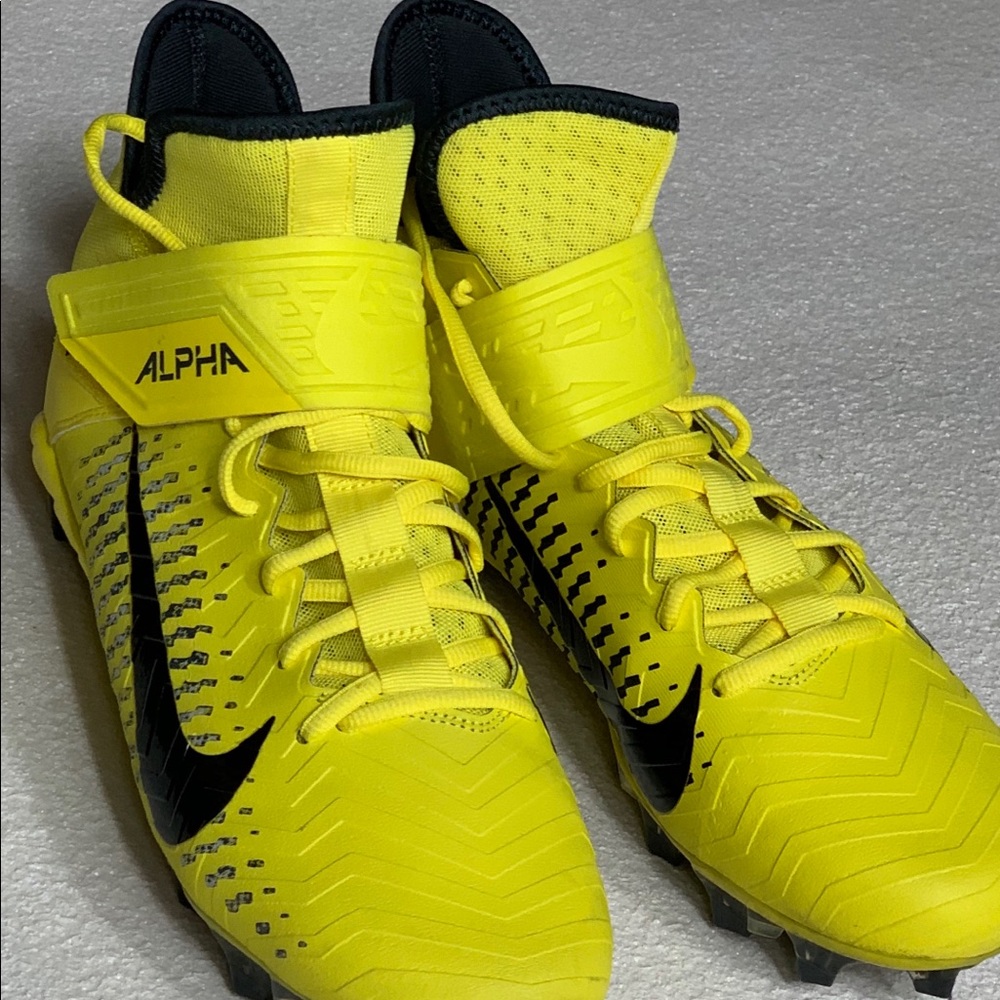 Nike Alpha size 11.5 - Picture 2 of 3